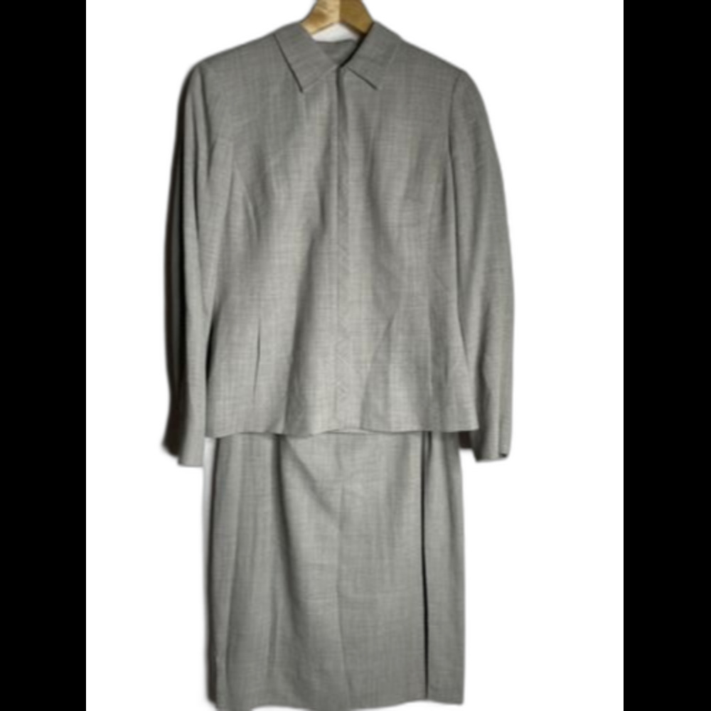 Liz Claiborne Womens Normcore Vicosse Wool 2 Piece Jacket Skirt Suit Size 10 - Picture 2 of 12
